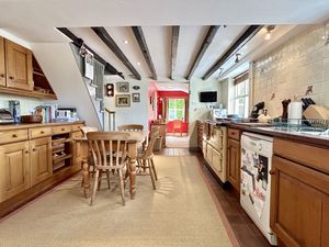 Breakfast Kitchen- click for photo gallery